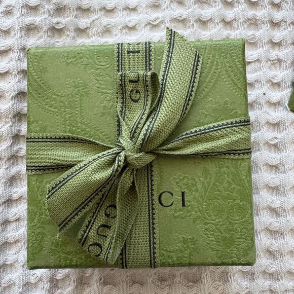 Authentic Gucci GG Chain Bracelet - Picture 2 of 6